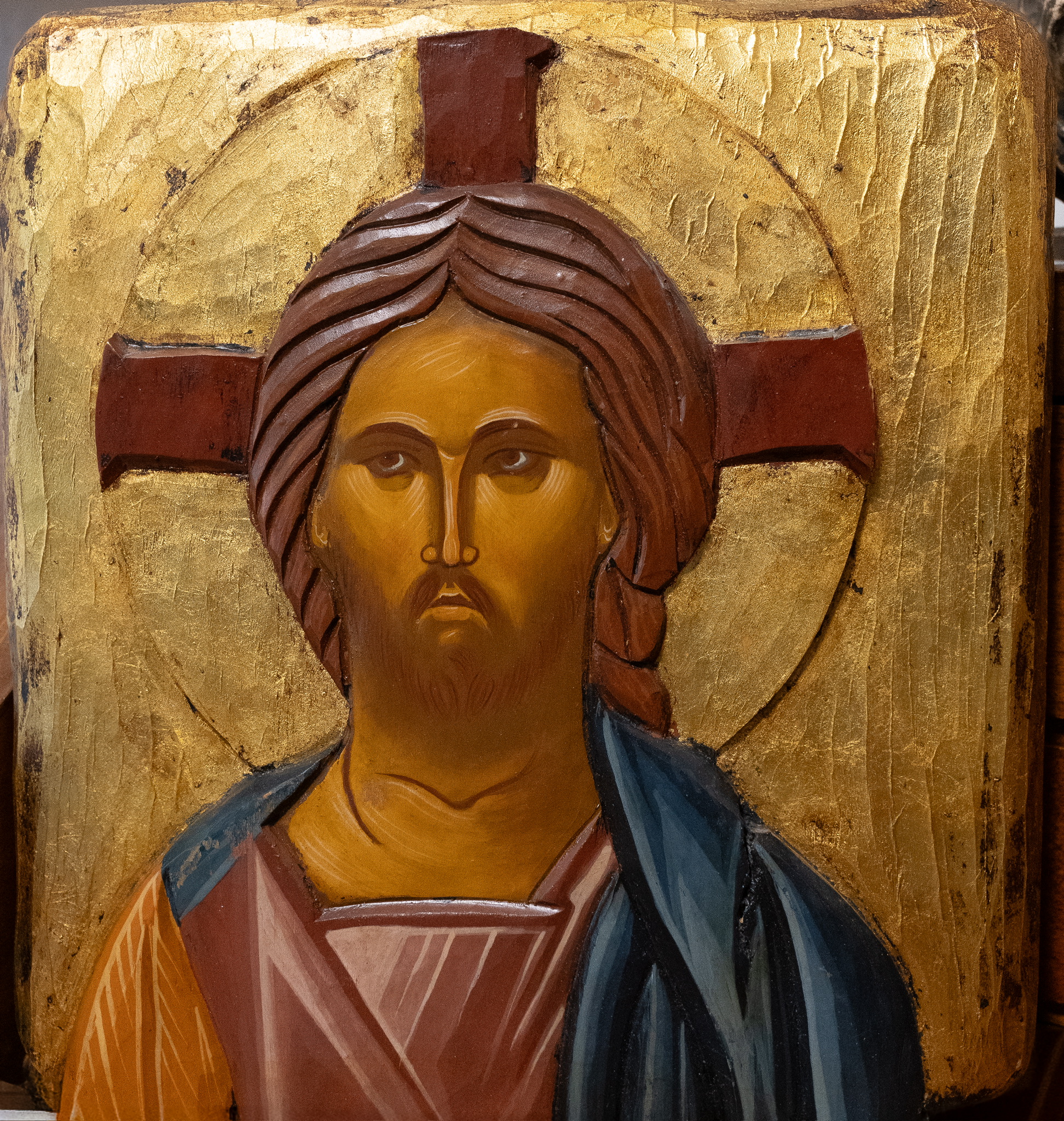 Vitrine mit Antiquitäten